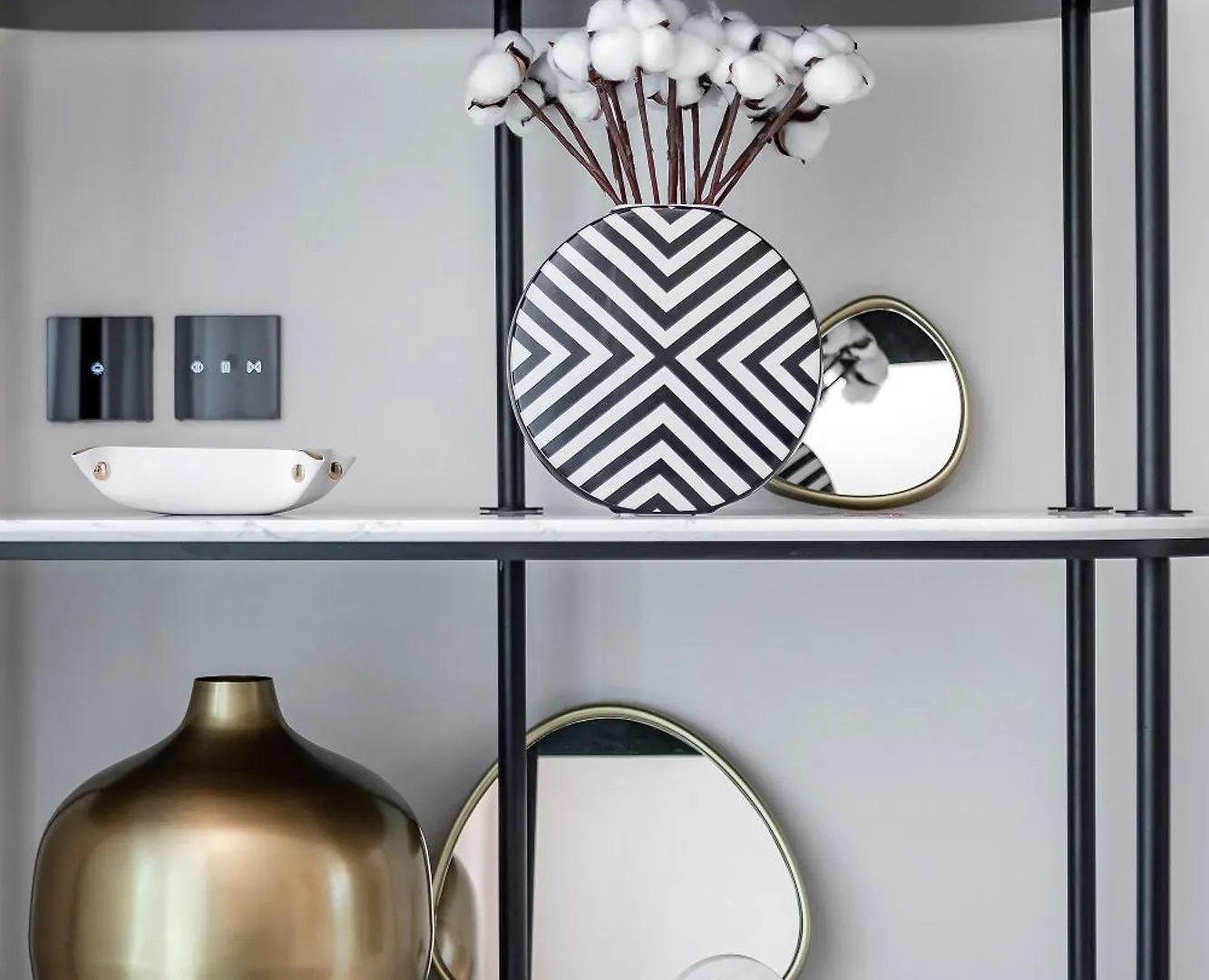 Sophisticated Binghatti Canal Dubai Appartamento